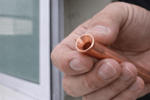 Erros clássicos na instalação de ar condicionado - não fazer a flange com capricho